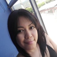 Halle_Rose's Offline Chat Room