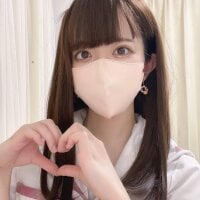 hina_ice17のライブ配信は、お尻フリフリから全裸公開までエロさ全開！