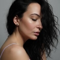 M_I_L_F_A: εικόνα άβαταρ