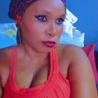 BustyBela42 webcam