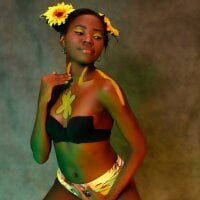 melanie_ebony's Profile Pic