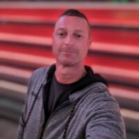 anothernewboy's Offline Chat Room