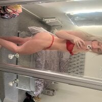 blondegal93's Profile Pic