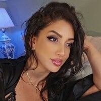 Wonderful_Woman webcam model