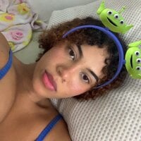 alya_collins