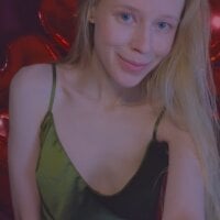 hello_im_chloe webcam