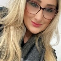 Jheny0526 webcam