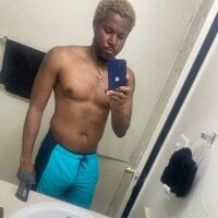 Watergunzxxx's Offline Chat Room