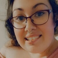 BustyBabeB's Offline Chat Room