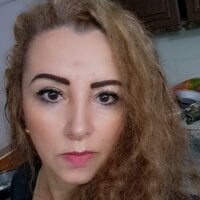 liss_curly webcam model
