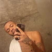 QUE__ZZZ