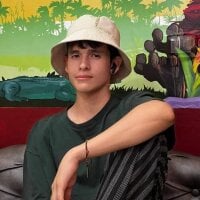 teo_shikitany webcam model