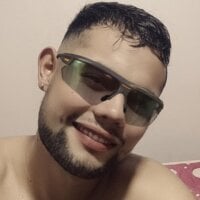 sexyboy2255 webcam