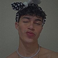 john_vichenso model avatar