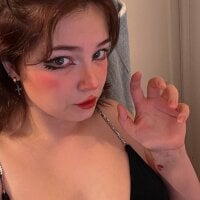 Penny_Modest's Offline Chat Room