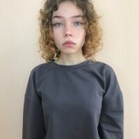 ClaraHlnes' Offline Chat Room