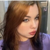 Cassie_Stephania's Offline Chat Room