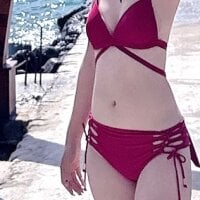 LunaKissing webcam model