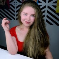 GinaBirch Adlı Modelin Çevrimdışı Sohbet Odası