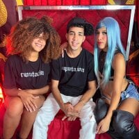 Venezuelan_threesome model avatar