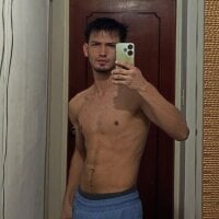 HarryFosster webcam model