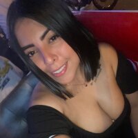 Rouse_submissive's Offline Chat Room