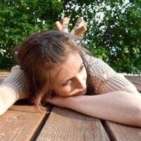 غرفة دردشة EllieGrey_Latte دون اتصال