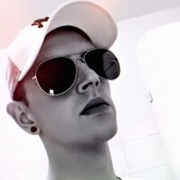 kygo0Red webcam