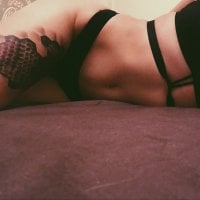 Offline chatovací místnost dirtypocahontas