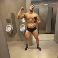 Noah_miills1_hot webcam model