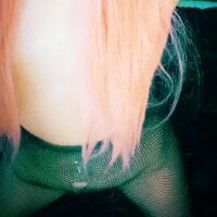 Cristal_666moon webcam