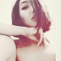 azumi_kazama's Offline Chat Room