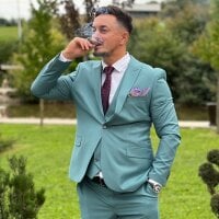Foto do perfil de LuckyLuciano1