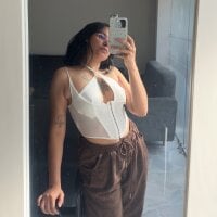 Cuteprincess21 webcam model