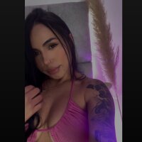 cata_jones17