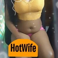 HotWifeNisha avatarképe