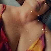 Enchanting_BelleX webcam model