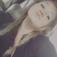 Offline chatovací místnost XxxBrittKnee