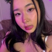 shybabynana webcam model