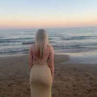 LEYLANIZZZLive Webcam