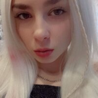 fannismail's Offline Chat Room