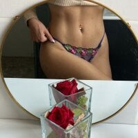 LunaaComete 个人资料图片