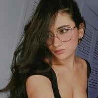 scarlette_15_ model avatar