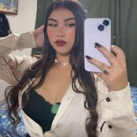 Selenaa0 webcam model