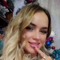 JuicyMi_Sky webcam model