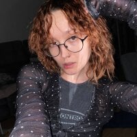 sonechkasladkaya webcam model