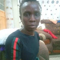 EbonyPearl18 Adlı Modelin Çevrimdışı Sohbet Odası