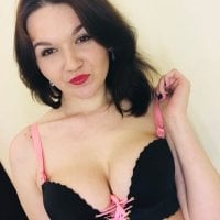 غرفة دردشة Annetwhitee دون اتصال