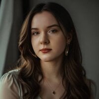 KarlyHogelin model avatar