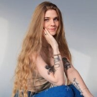 Adell_Love webcam model